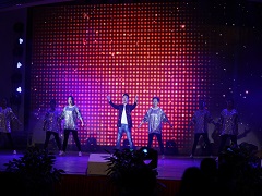 最好的舞臺(tái)