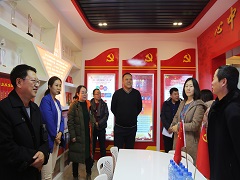 內蒙自治區(qū)國家稅務局人員參觀源源集團黨群活動中心